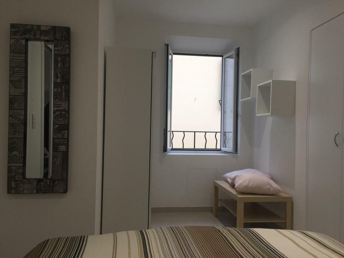 Menton 2 Pieces Climatise A Cote De La Plage Rue Palmaro Zewnętrze zdjęcie